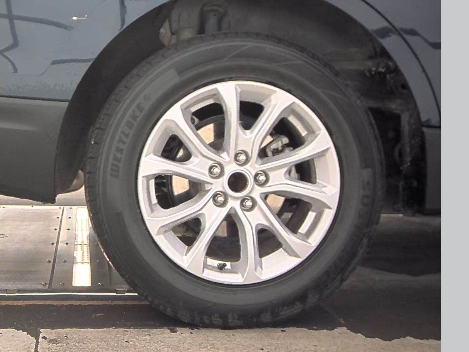 2020 Chevrolet Equinox LS FWD