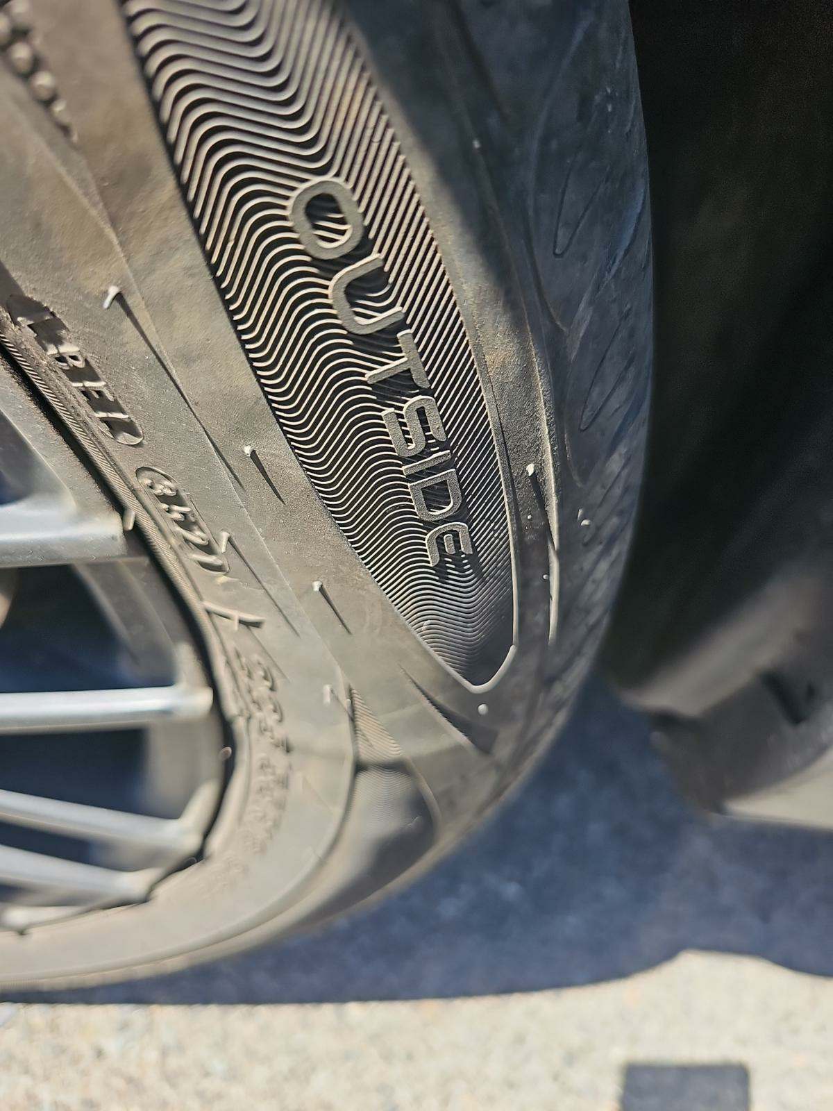 2019 Jeep Cherokee Limited FWD