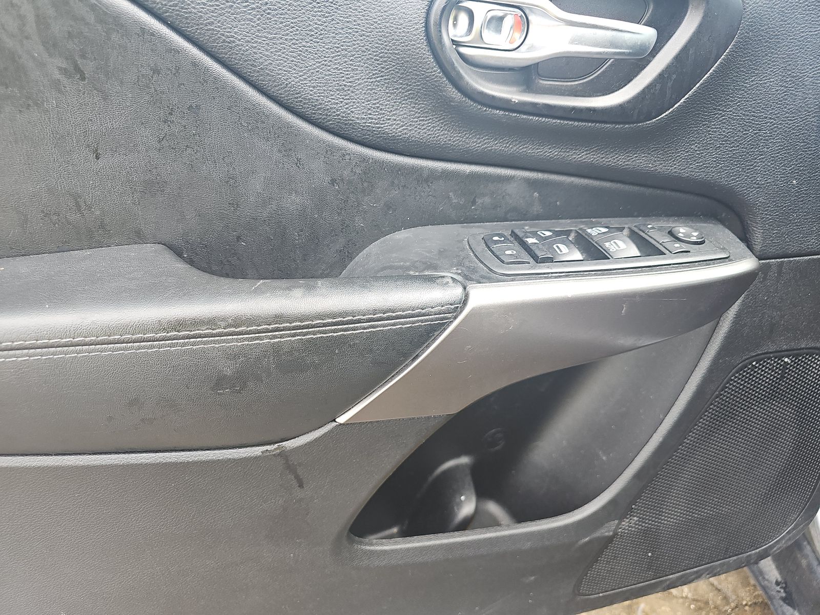 2021 Jeep Cherokee Latitude FWD