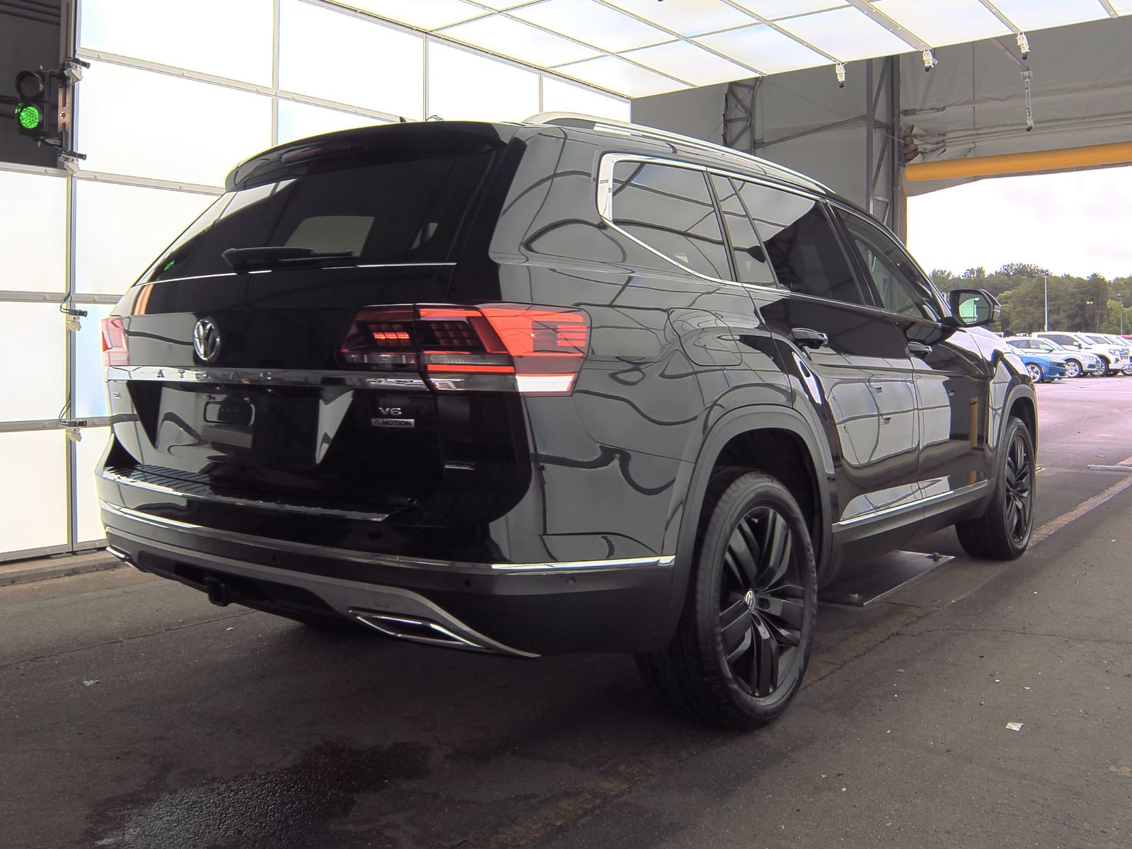 2019 Volkswagen Atlas 3.6L SEL Premium AWD