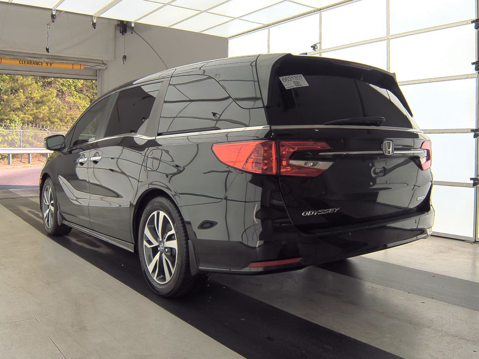 2021 Honda Odyssey Touring FWD