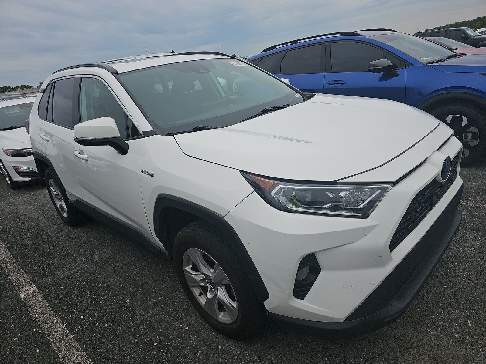 2021 Toyota RAV4 Hybrid XLE AWD