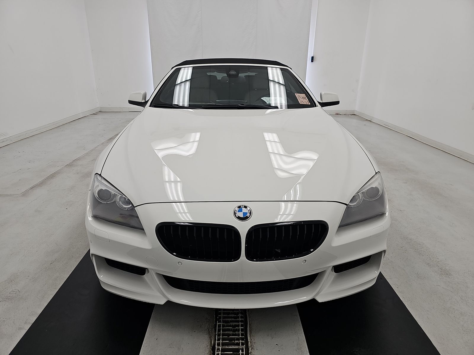 2013 BMW 6 Series 650i RWD