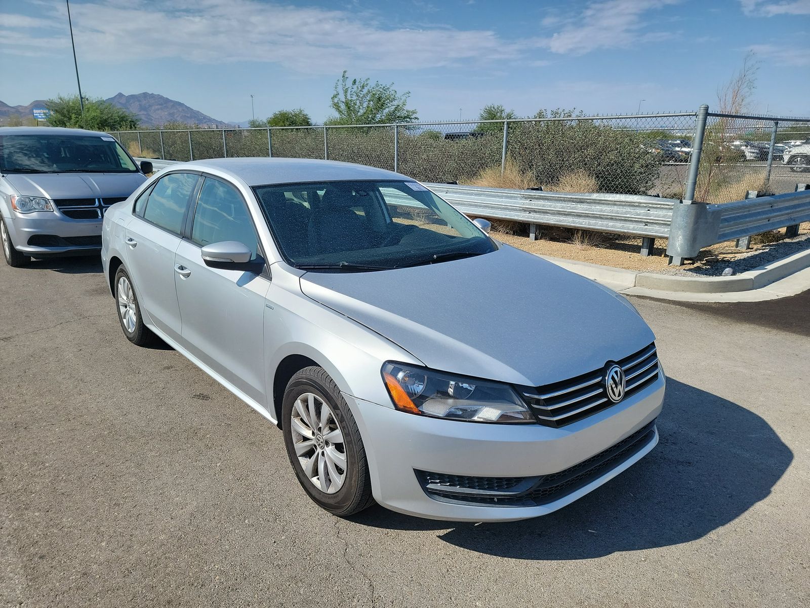 2014 Volkswagen Passat 1.8T Wolfsburg Ed FWD