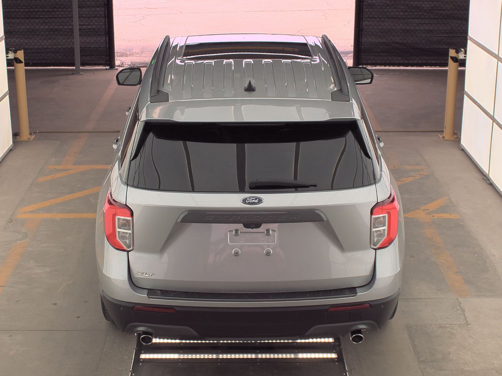 2021 Ford Explorer XLT RWD