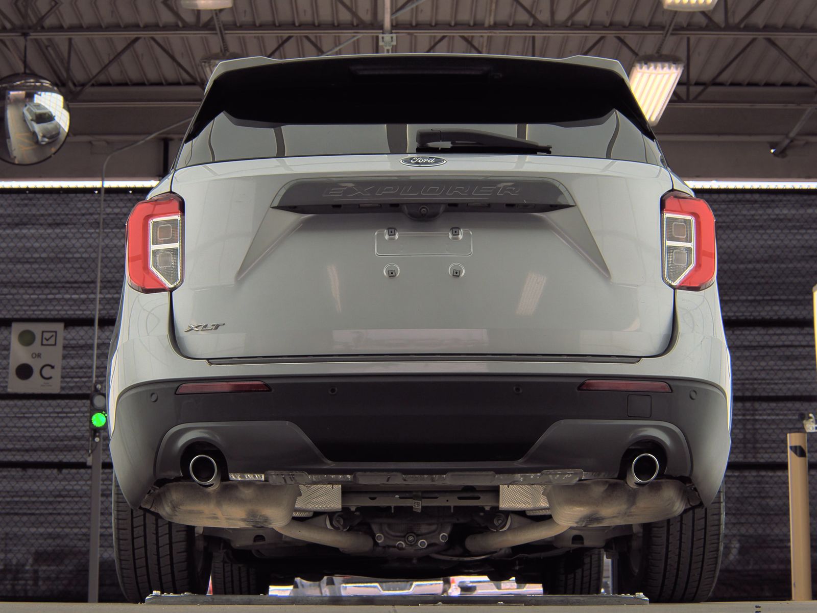 2021 Ford Explorer XLT RWD