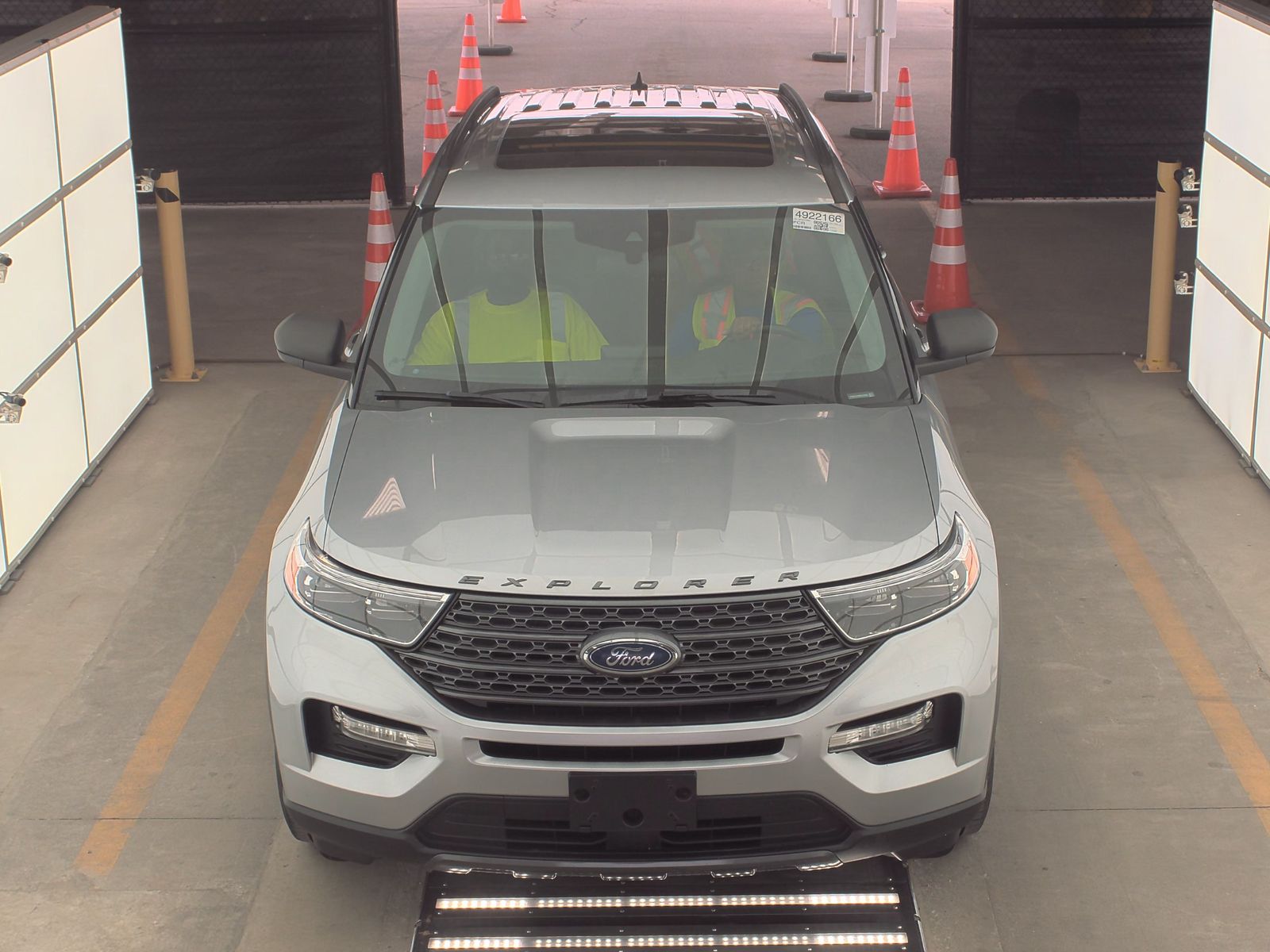 2021 Ford Explorer XLT RWD
