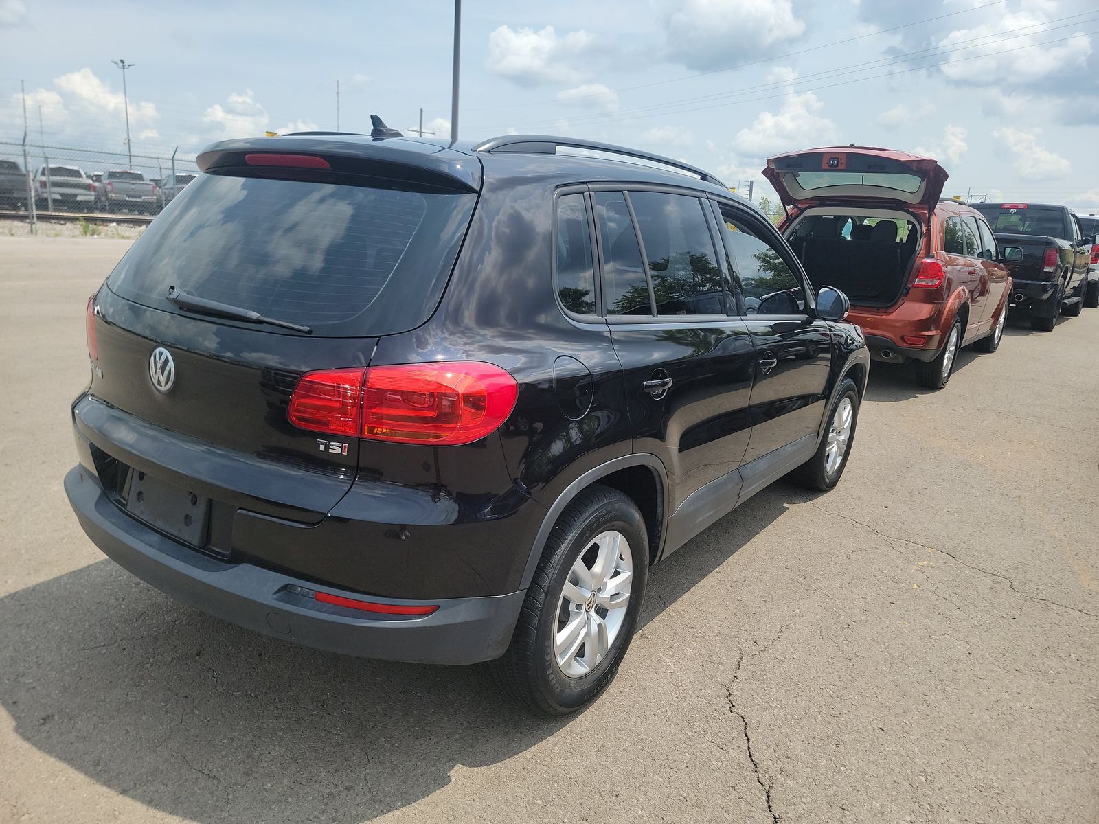 2017 Volkswagen Tiguan 2.0T S FWD
