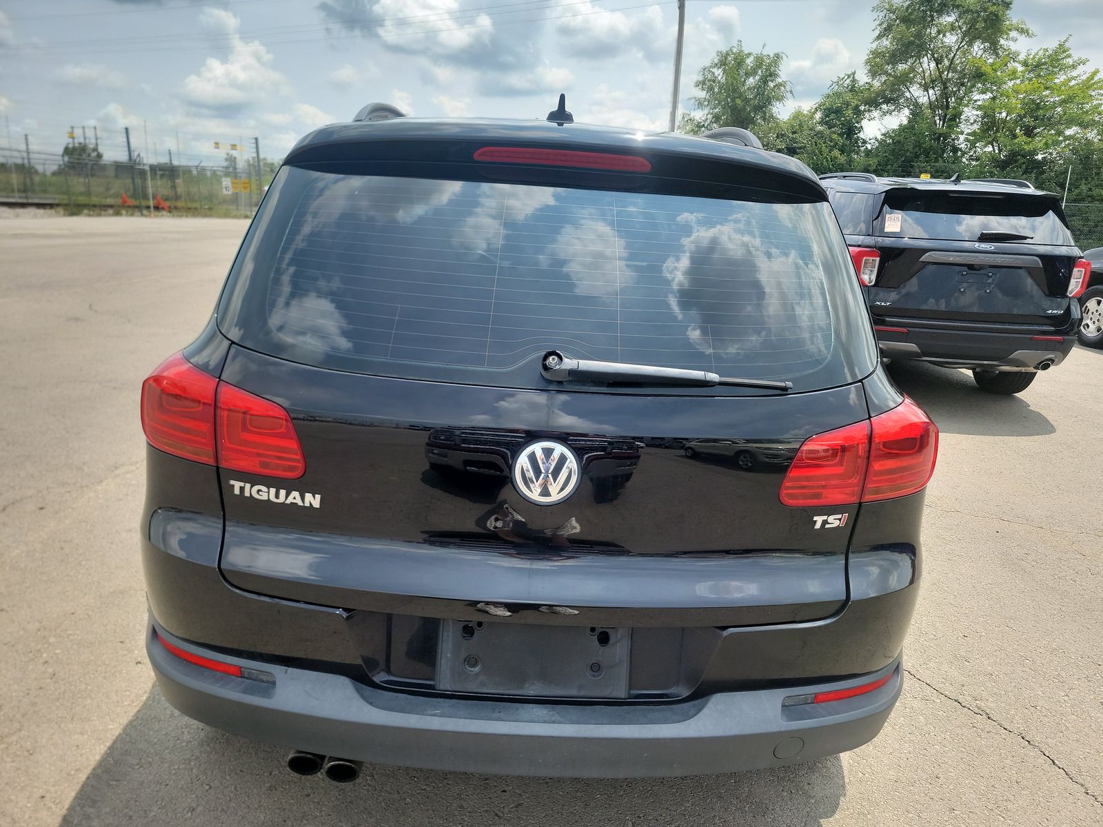 2017 Volkswagen Tiguan 2.0T S FWD