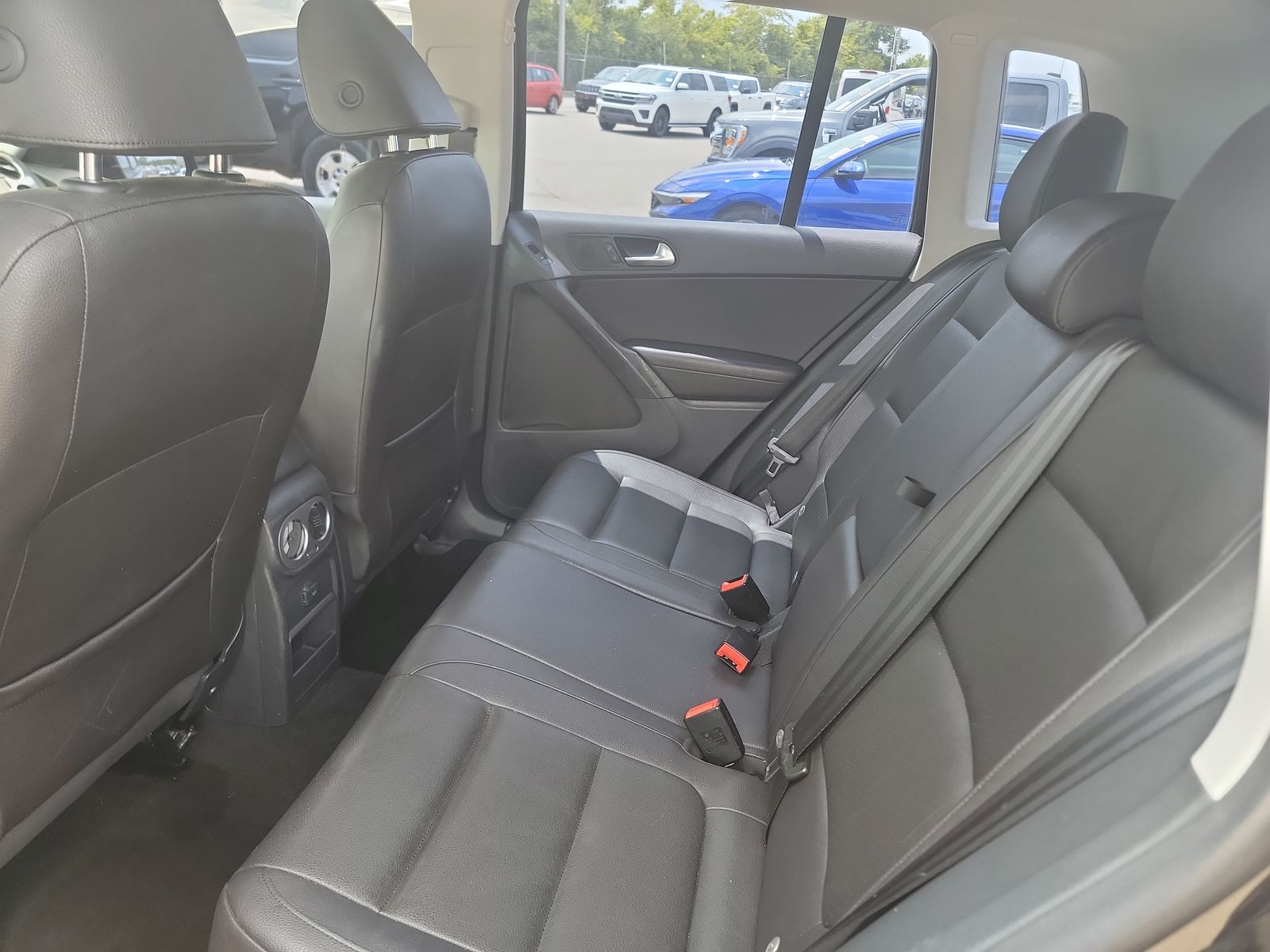 2017 Volkswagen Tiguan 2.0T S FWD