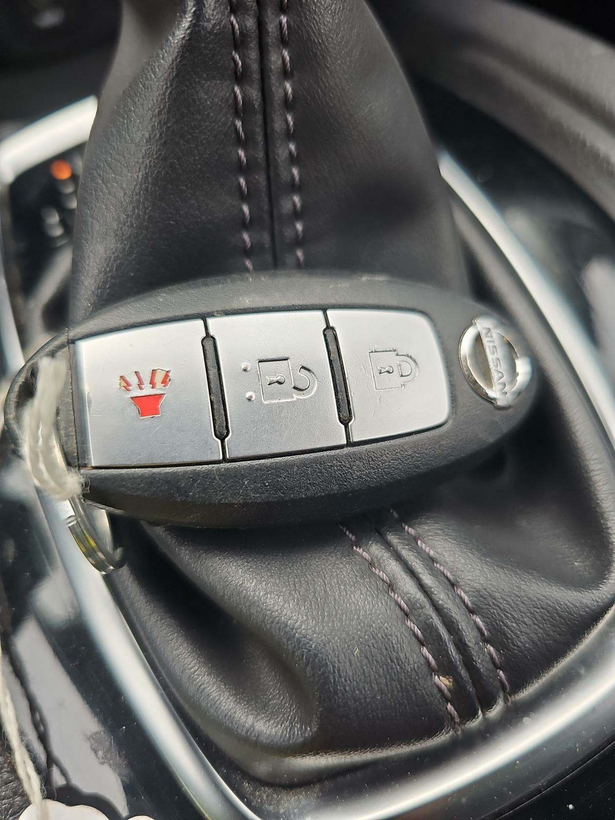 2017 Nissan Rogue Sport SV FWD