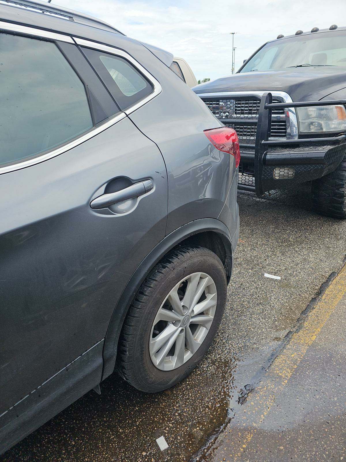 2017 Nissan Rogue Sport SV FWD