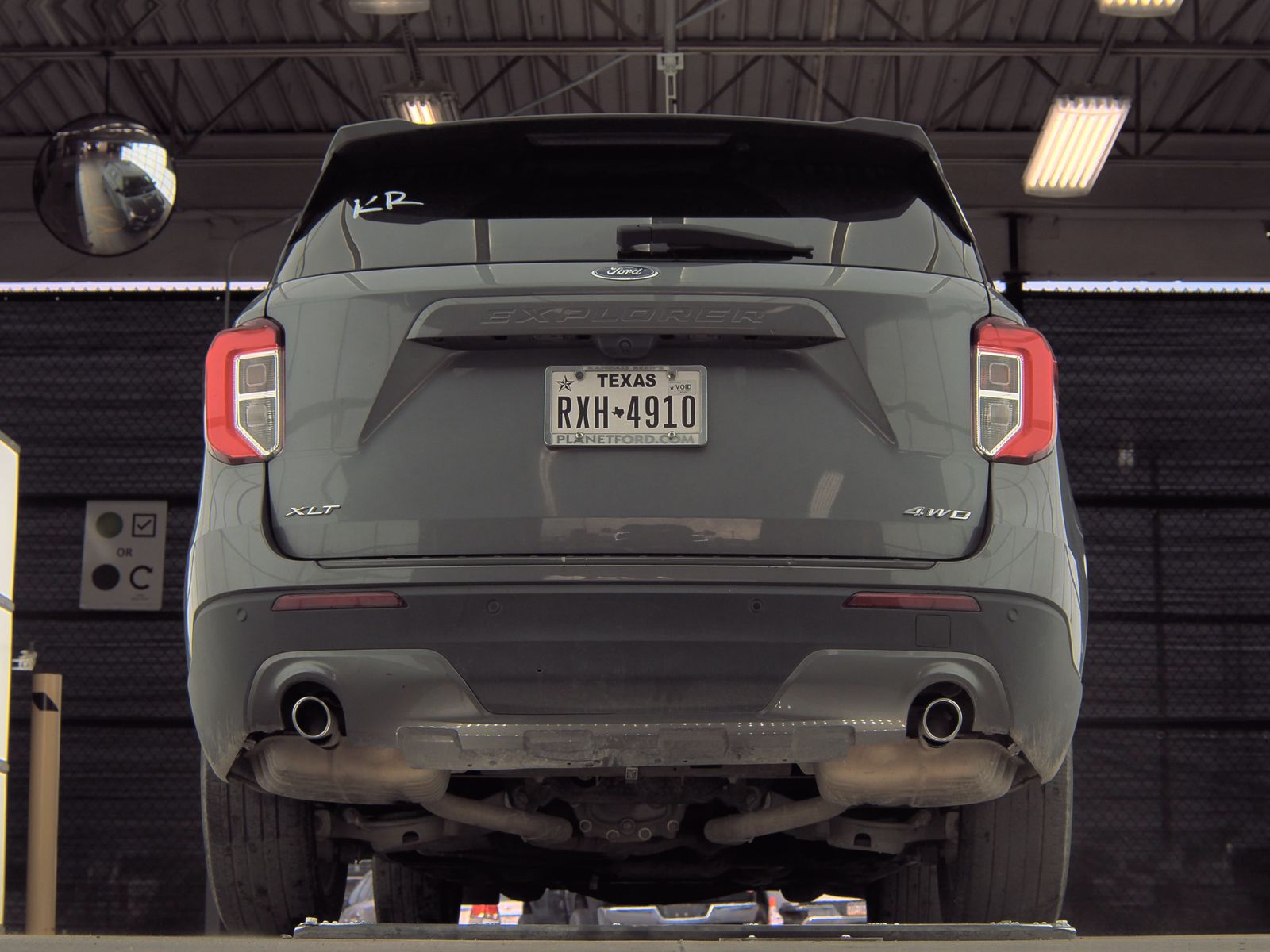 2022 Ford Explorer XLT AWD