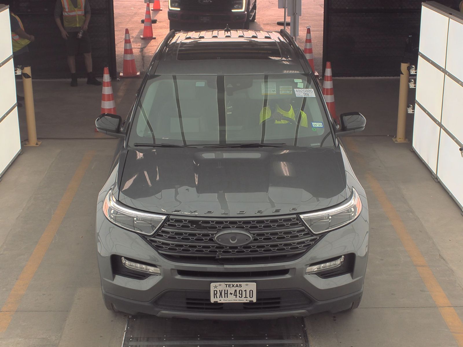 2022 Ford Explorer XLT AWD