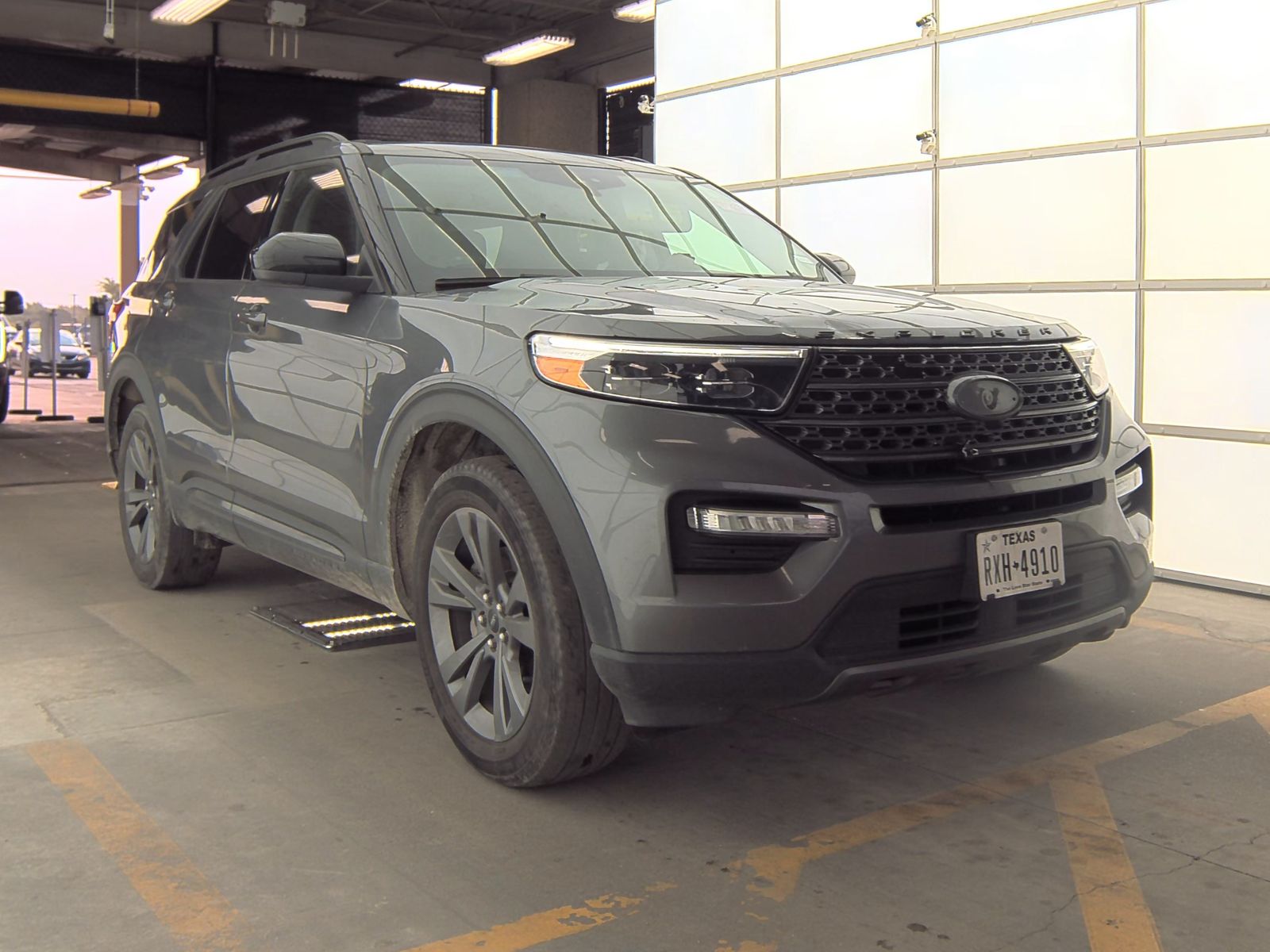 2022 Ford Explorer XLT AWD