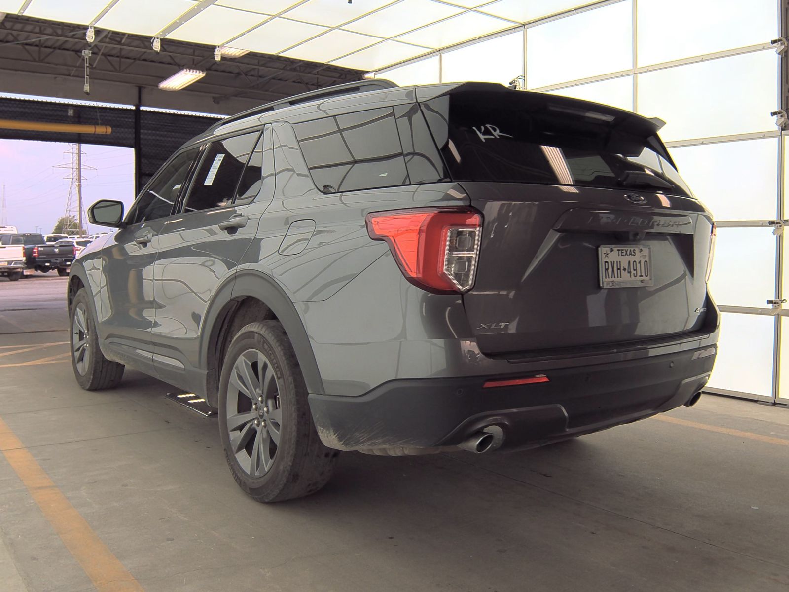 2022 Ford Explorer XLT AWD