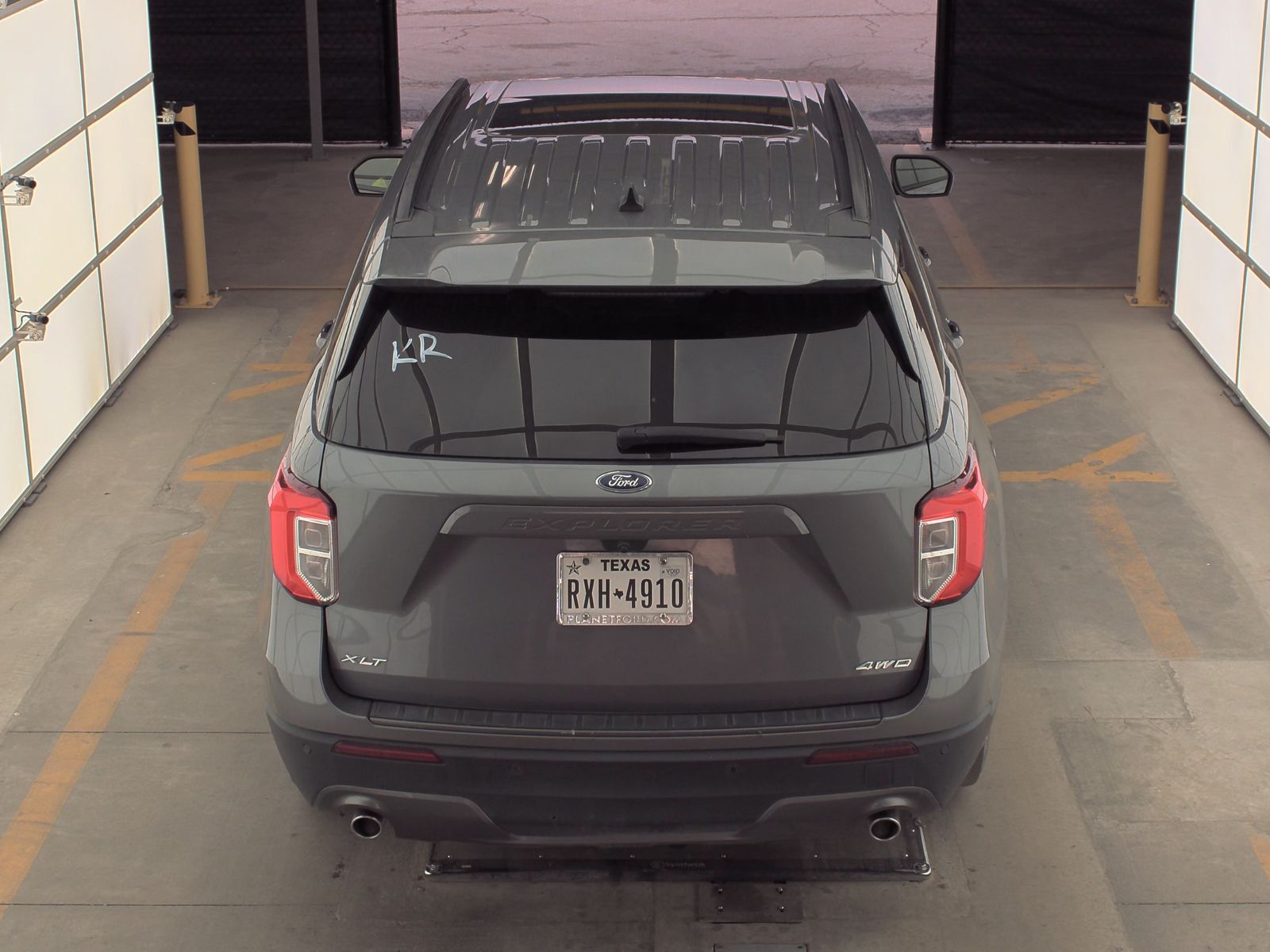 2022 Ford Explorer XLT AWD