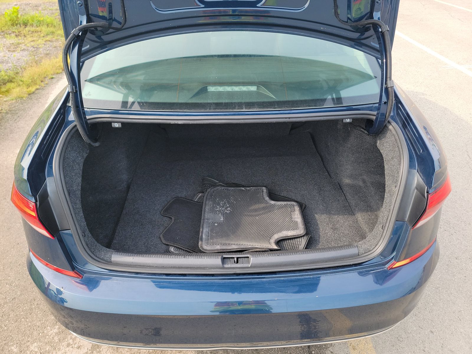 2020 Volkswagen Passat 2.0T SE FWD