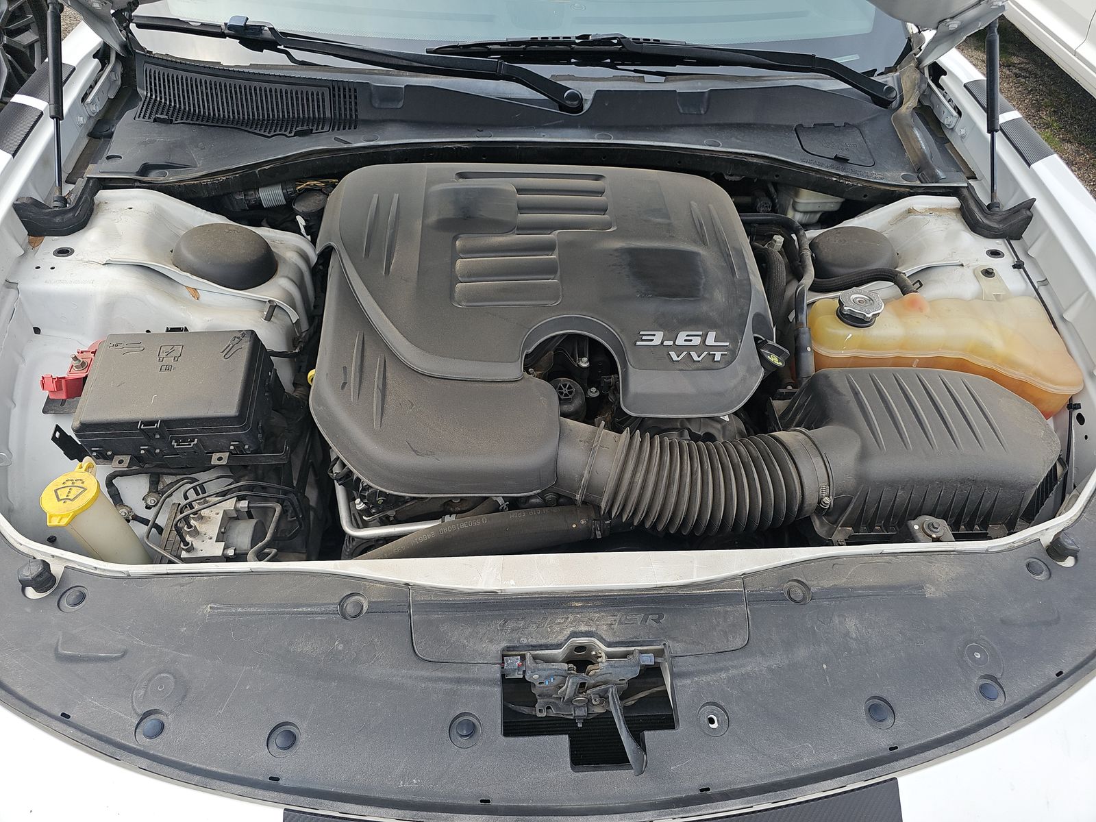 2015 Dodge Charger SE FWD