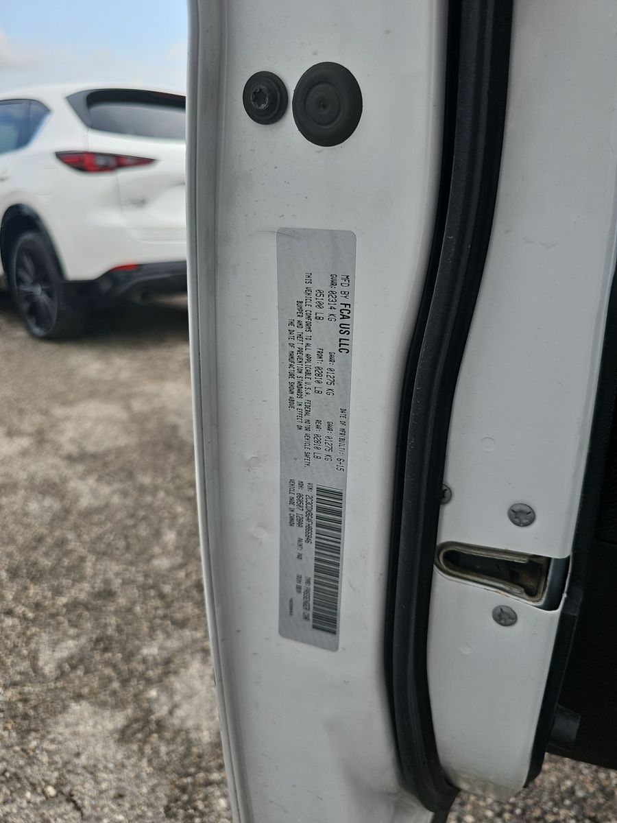 2015 Dodge Charger SE FWD