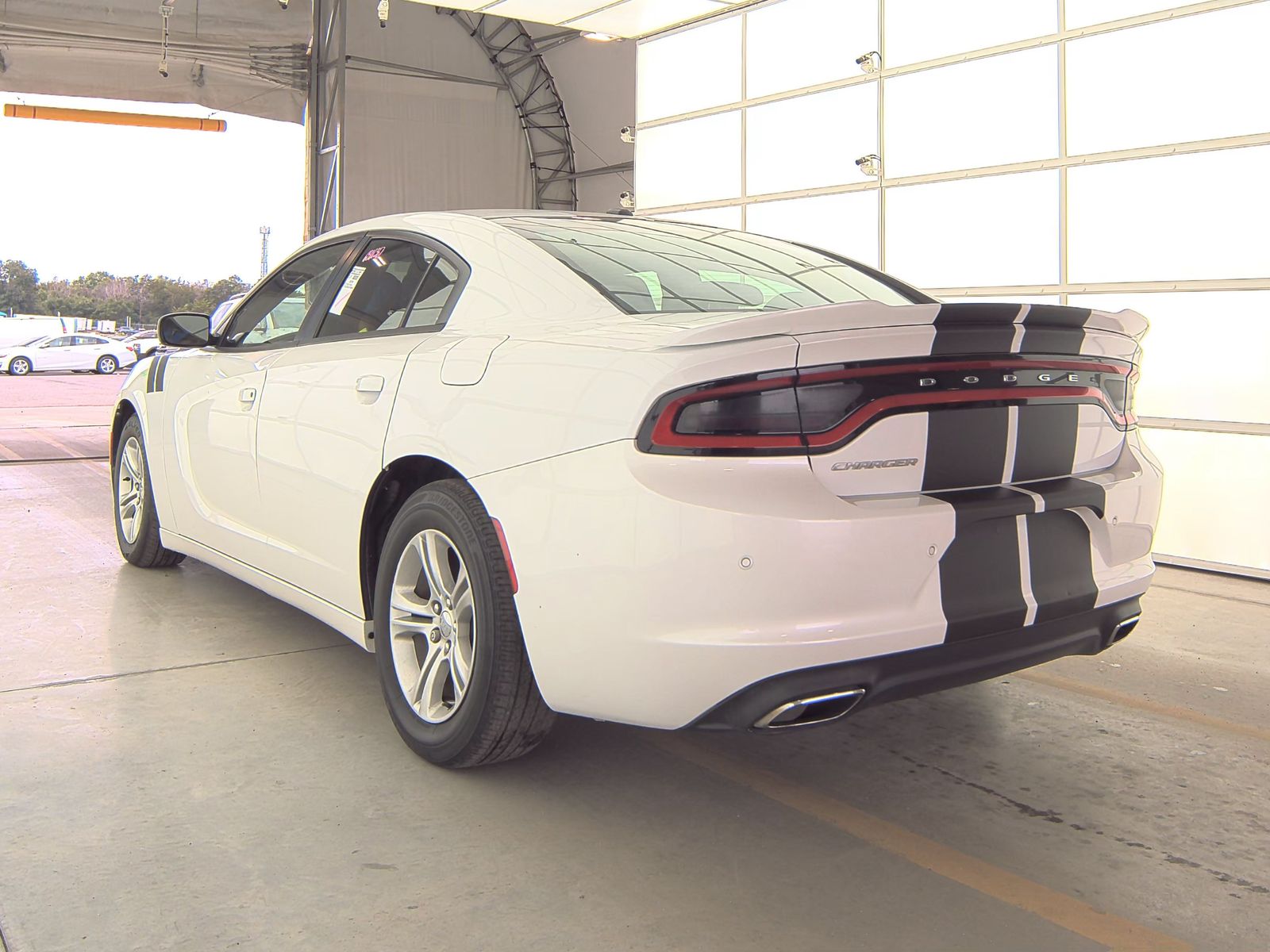 2015 Dodge Charger SE FWD
