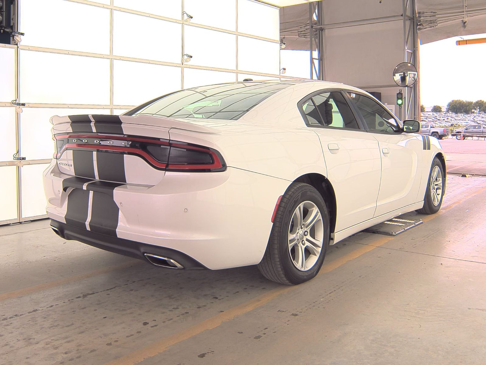 2015 Dodge Charger SE FWD