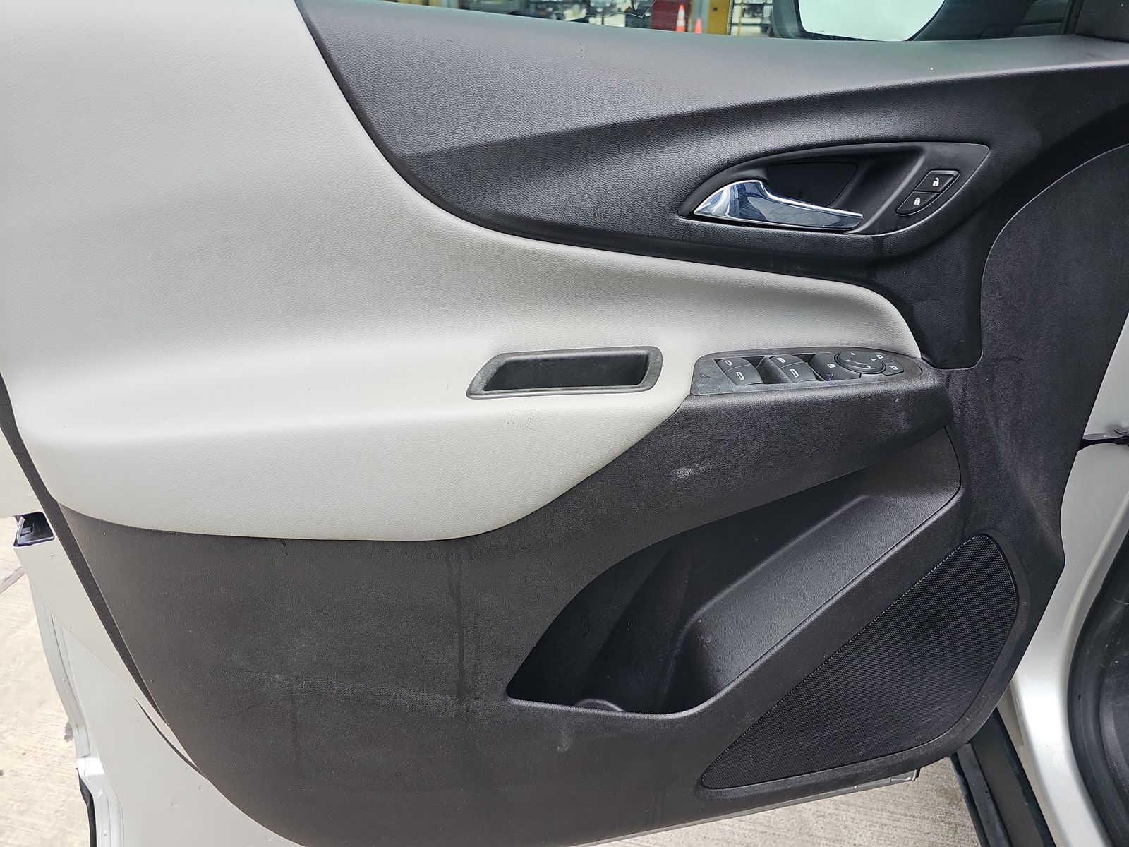 2020 Chevrolet Equinox LS FWD