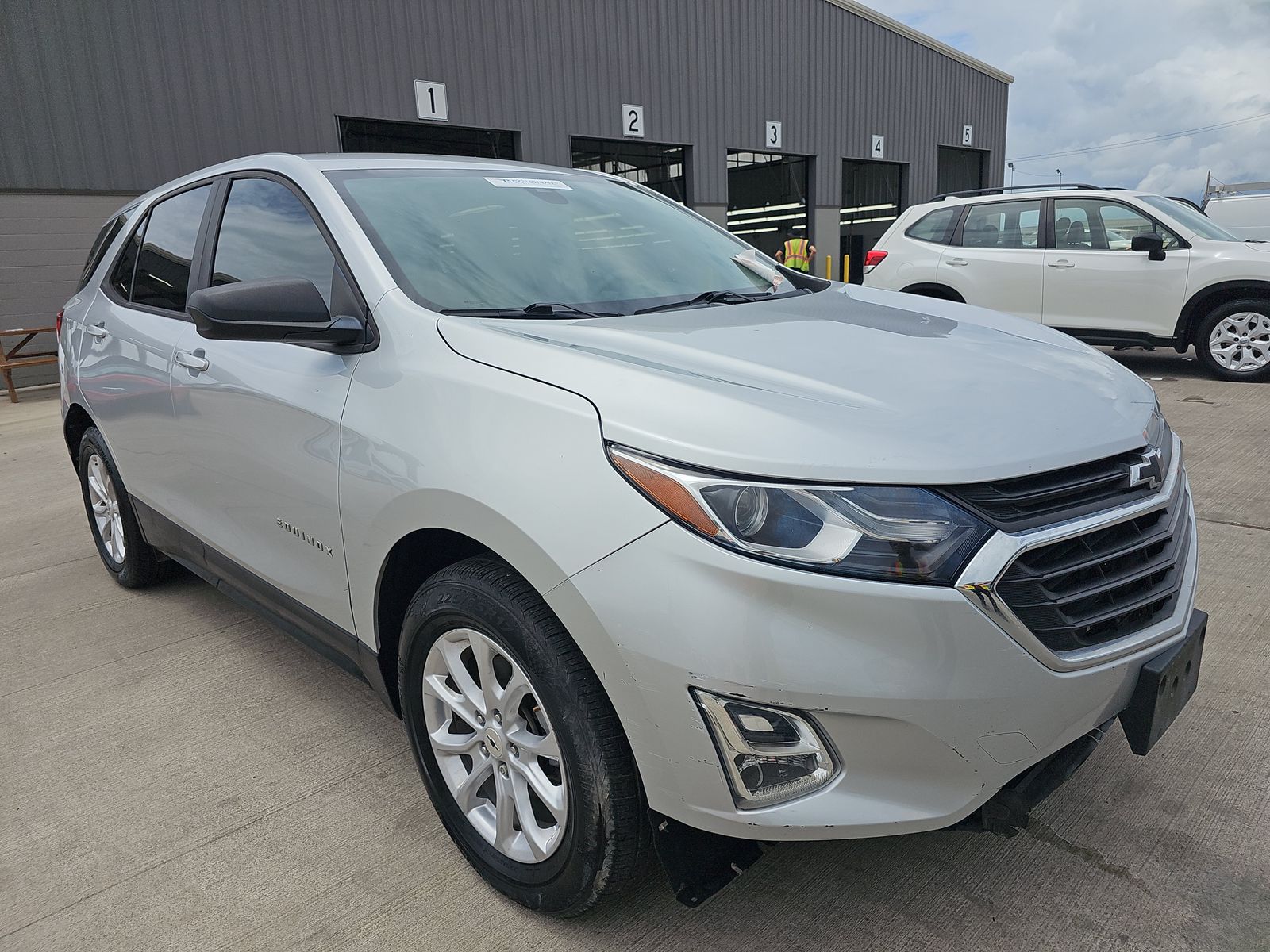 2020 Chevrolet Equinox LS FWD