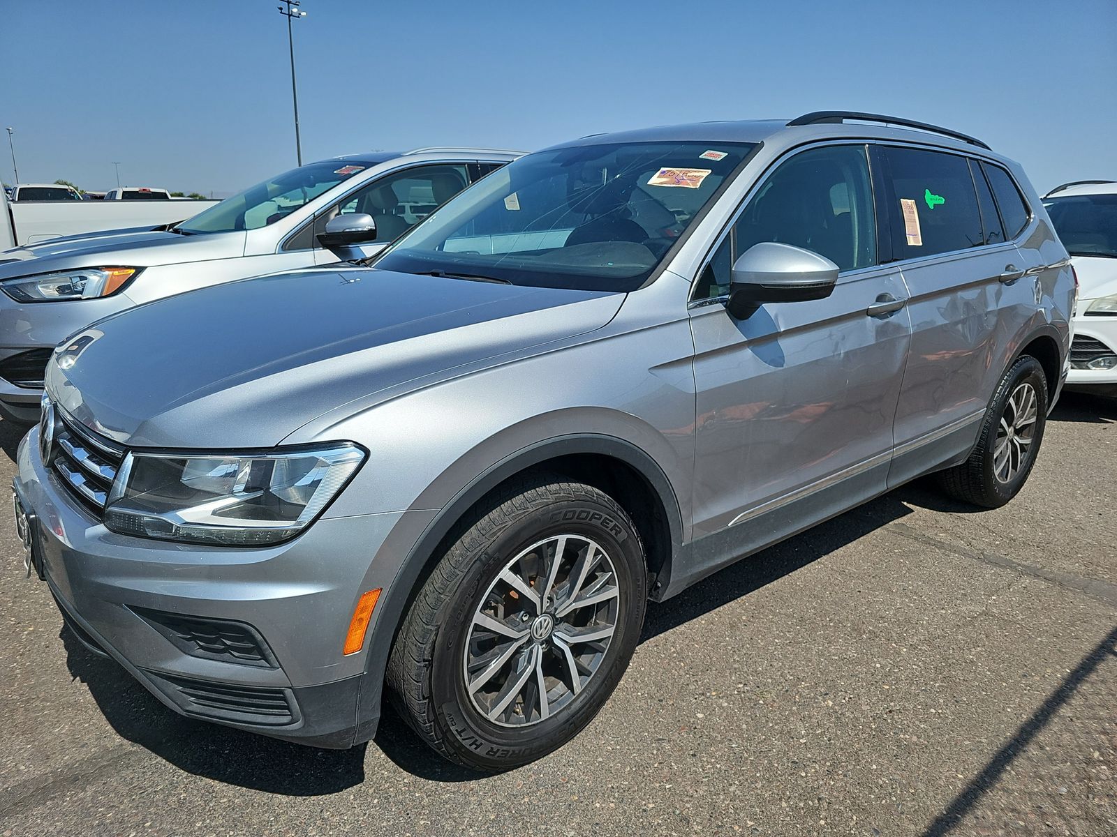 2020 Volkswagen Tiguan 2.0T SE FWD