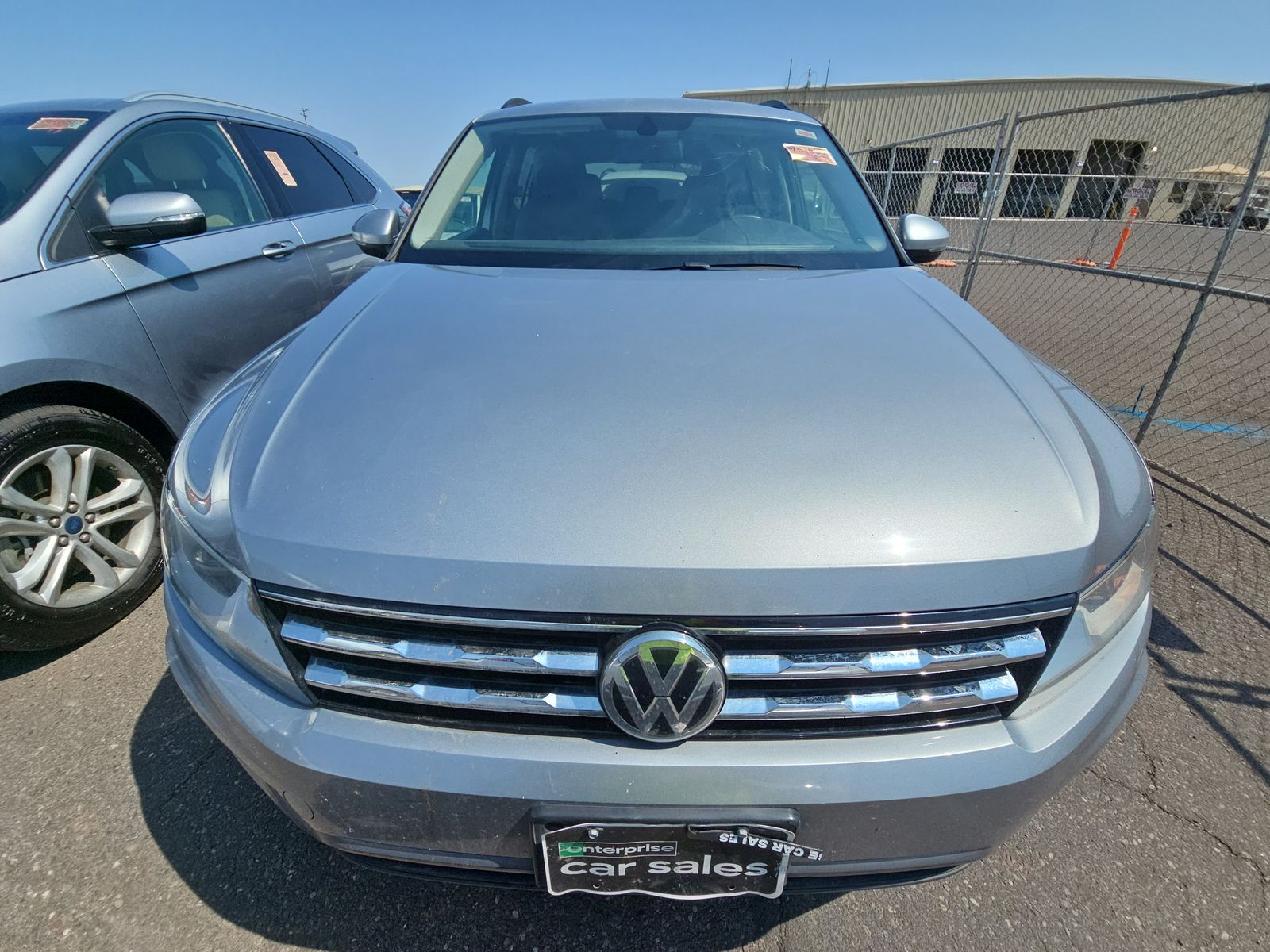 2020 Volkswagen Tiguan 2.0T SE FWD