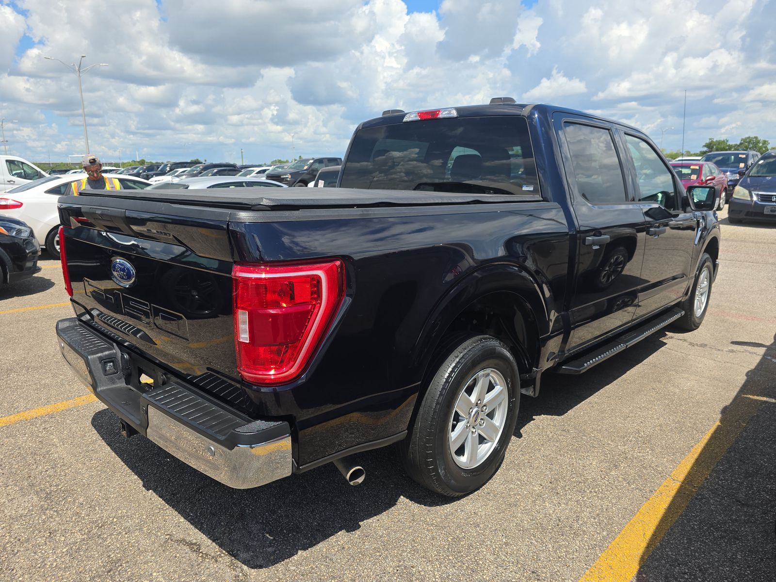 2021 Ford F-150 XLT FWD
