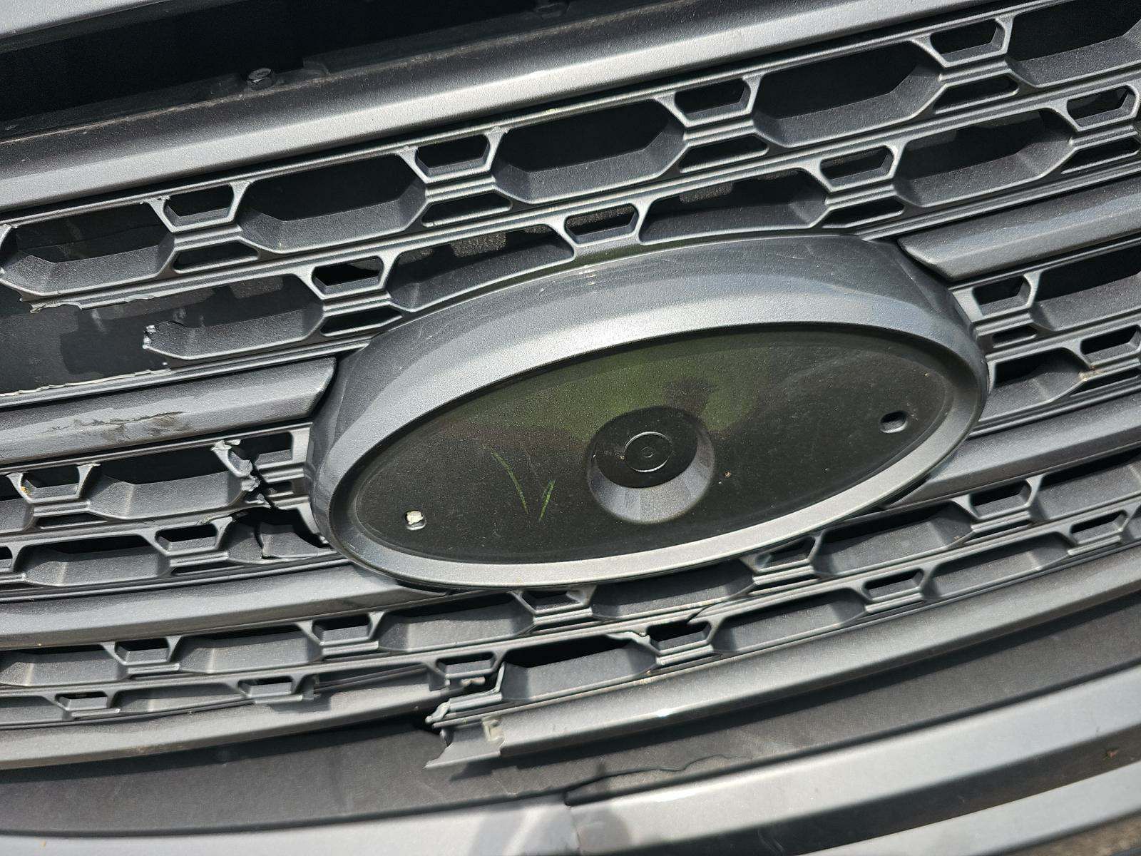 2022 Ford Explorer XLT AWD