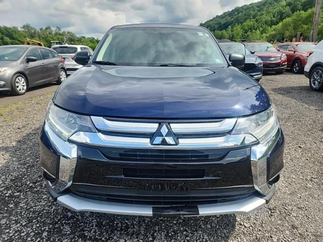 2017 Mitsubishi Outlander ES FWD