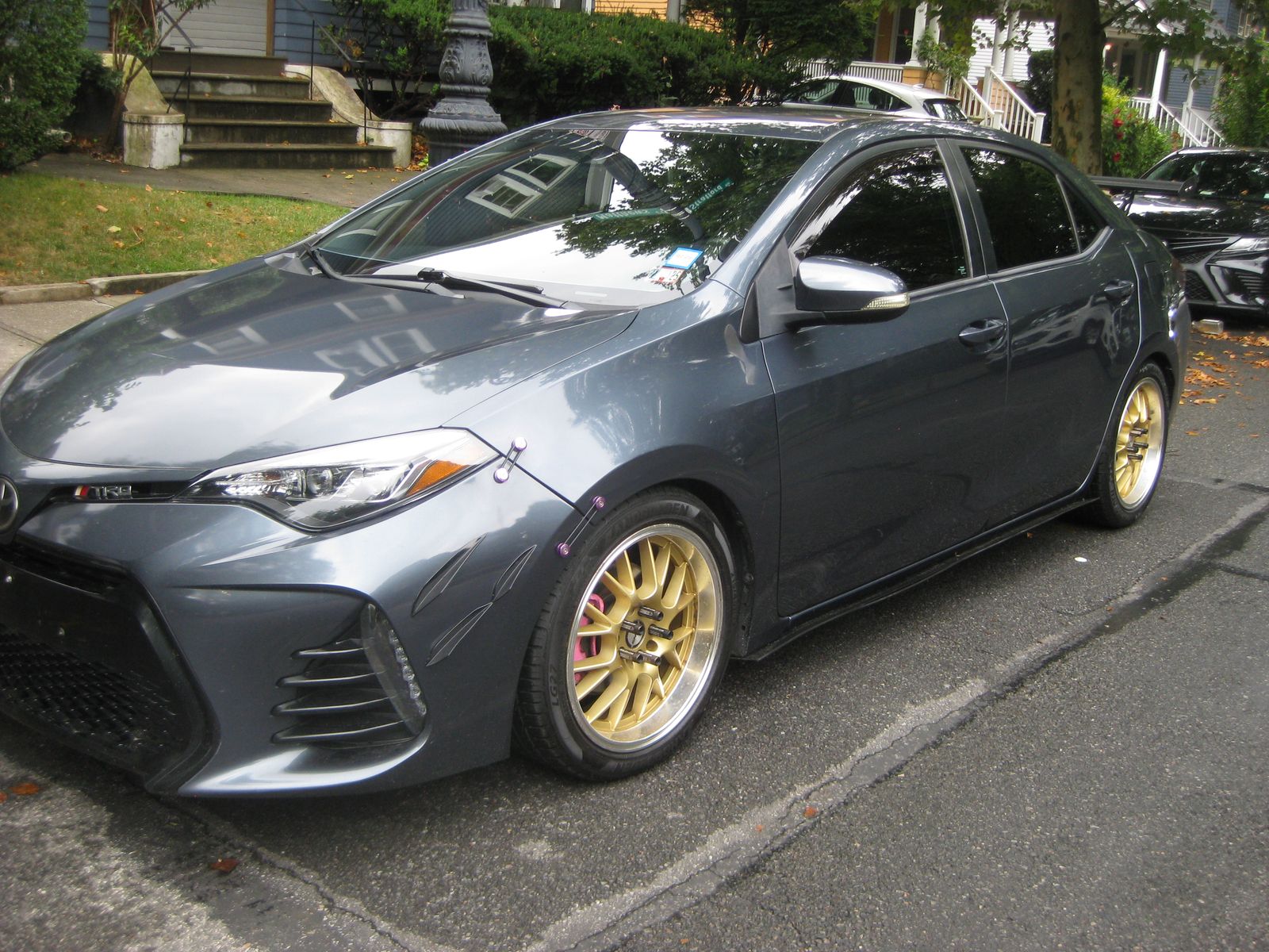 2017 Toyota Corolla SE Sedan