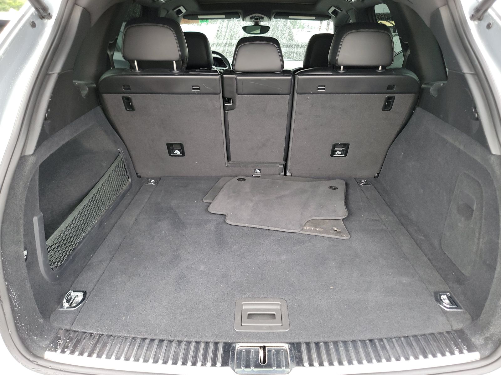 2018 Porsche Cayenne Platinum Edition AWD