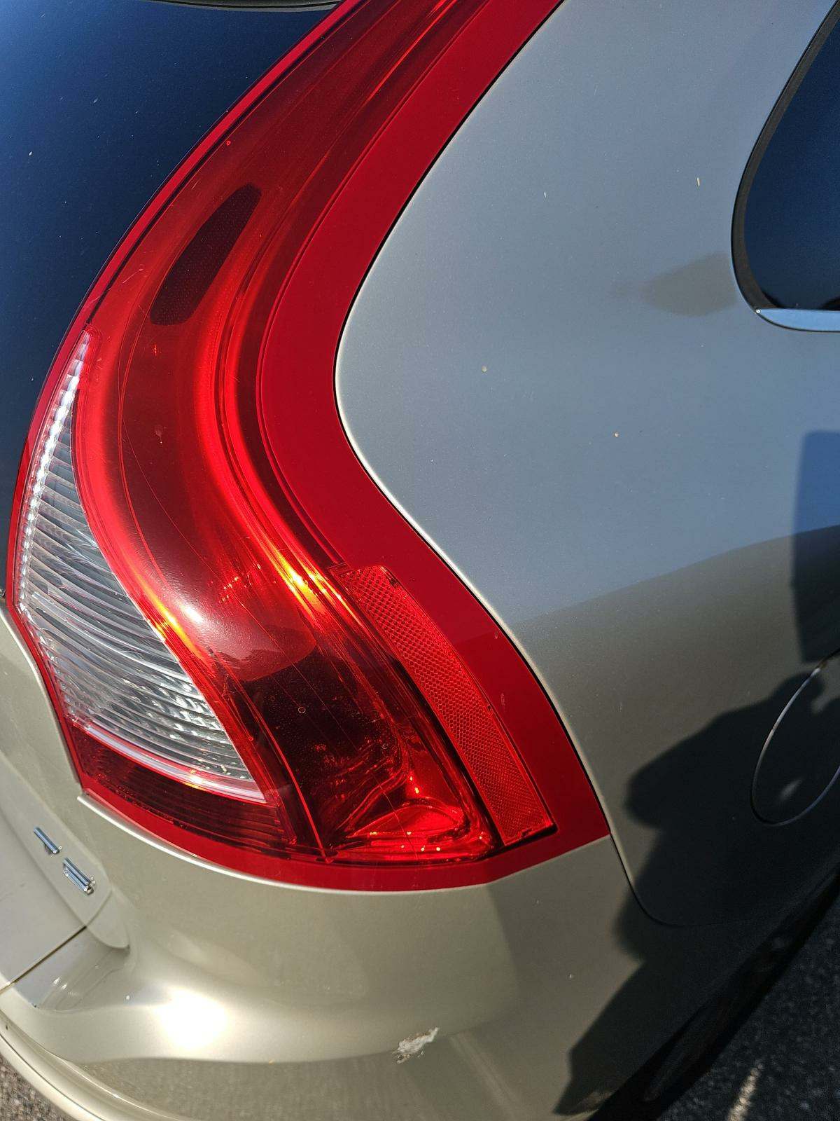 2017 Volvo XC60 T5 Inscription FWD