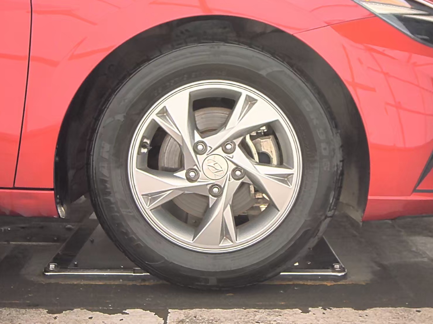 2021 Hyundai Elantra SE FWD