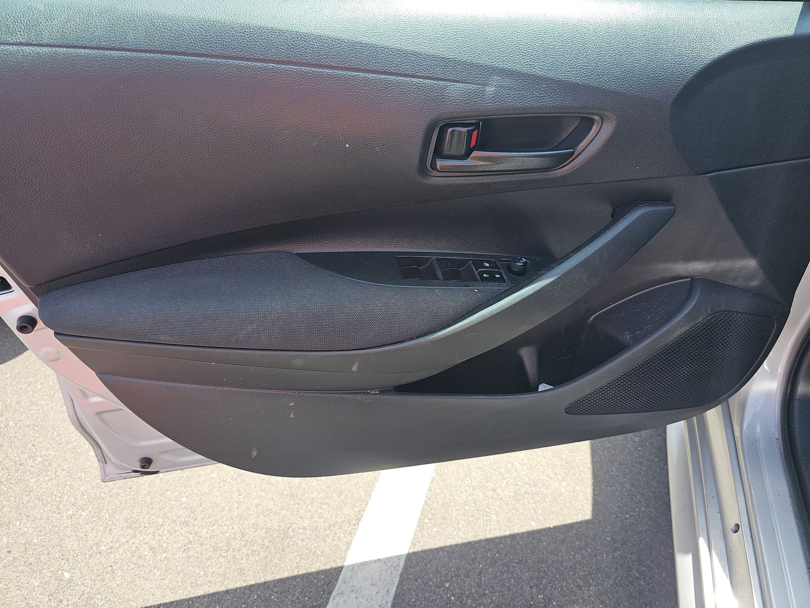 2022 Toyota Corolla LE FWD