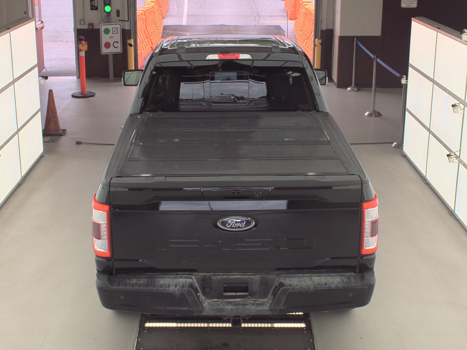 2022 Ford F-150 LARIAT AWD