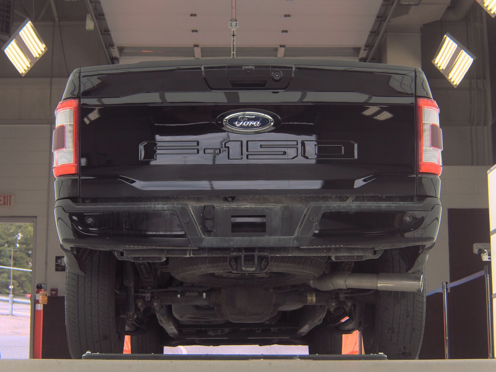 2022 Ford F-150 LARIAT AWD