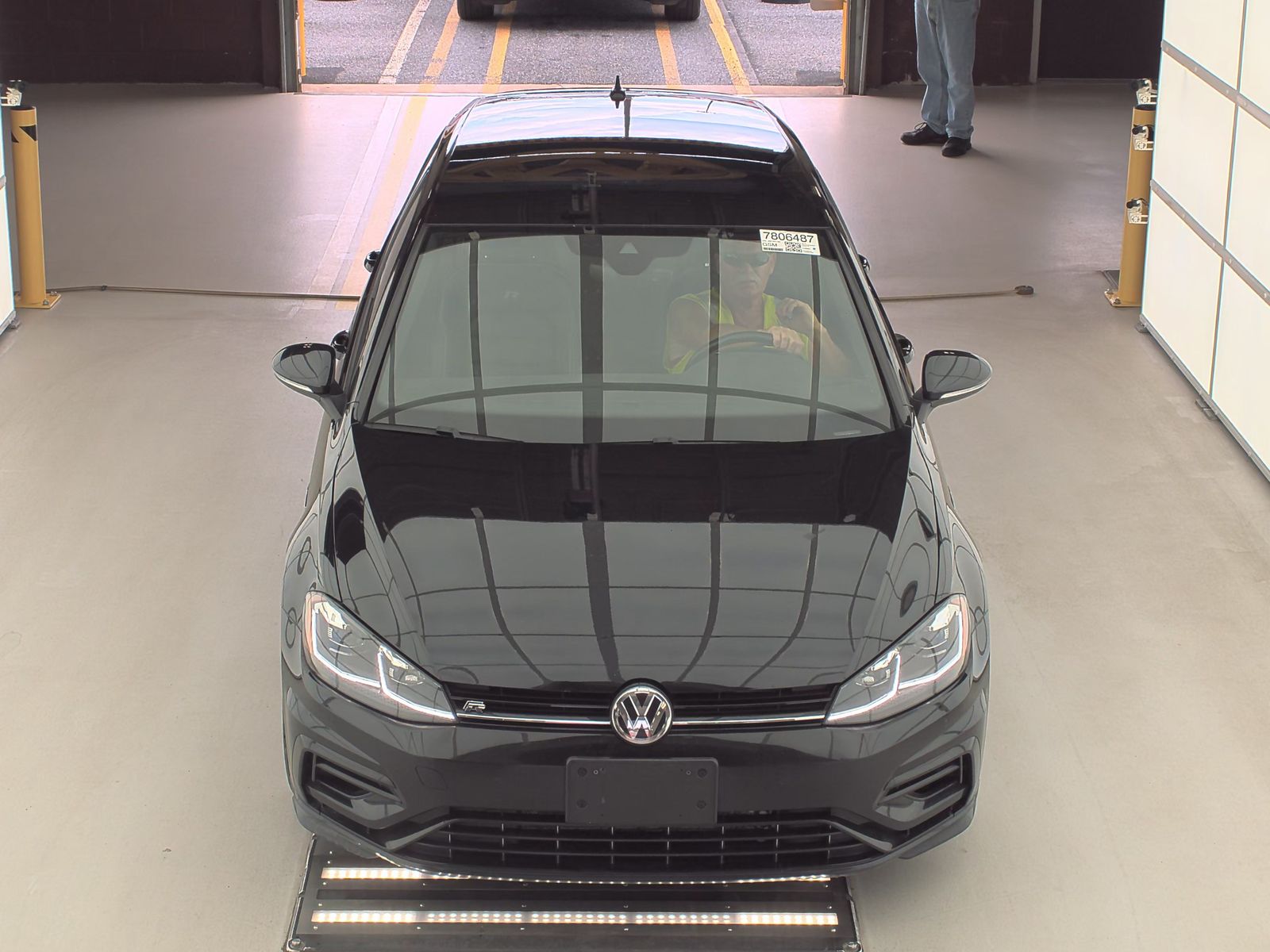 2018 Volkswagen Golf R Base AWD