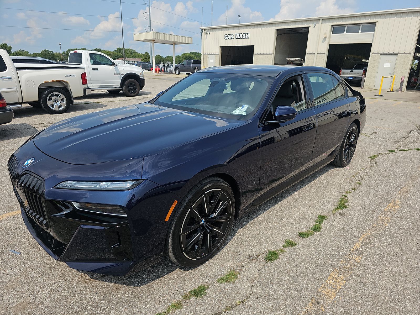 2024 BMW i7 xDrive60 M SPORT LINE