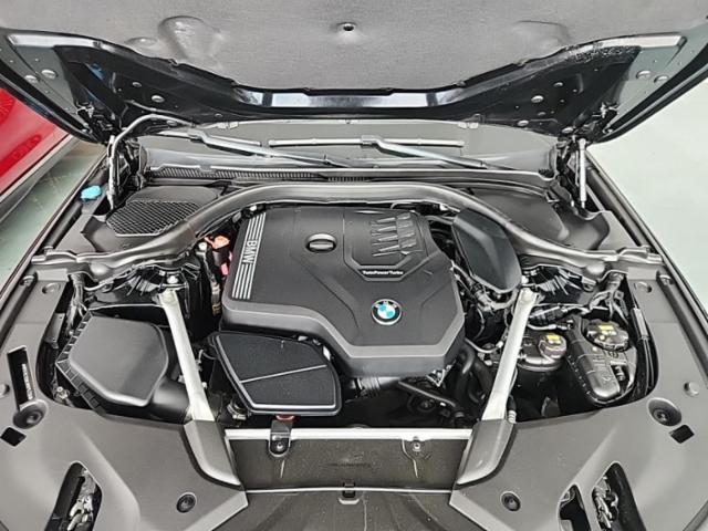 2020 BMW 5 Series 530i FWD