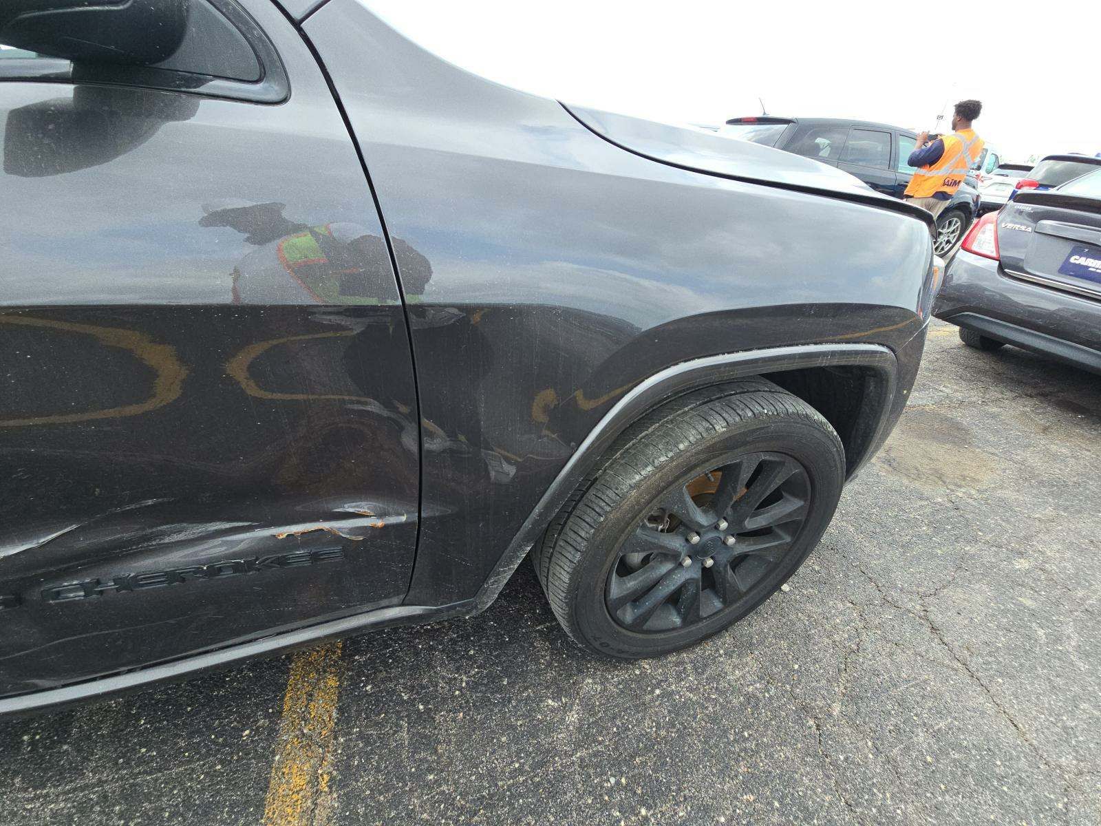 2018 Jeep Grand Cherokee Laredo Altitude Edition AWD