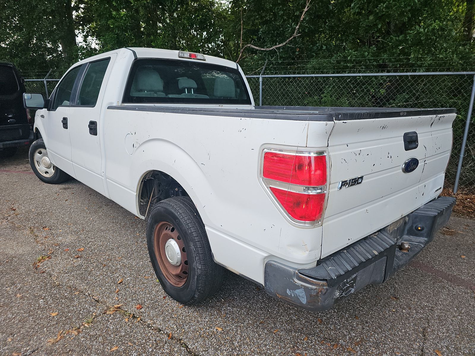 2014 Ford F-150 XL RWD