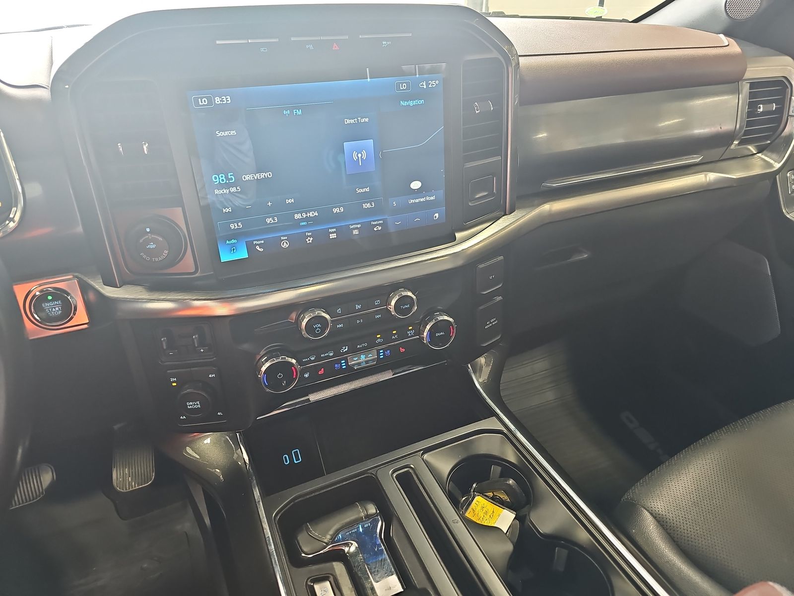 2022 Ford F-150 LARIAT AWD