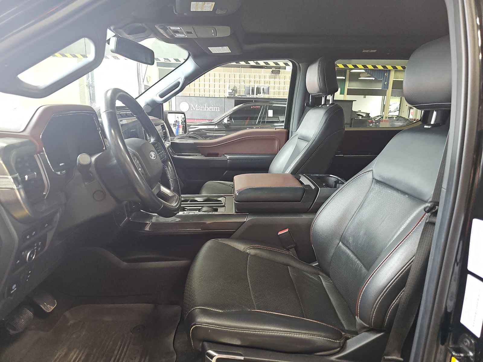 2022 Ford F-150 LARIAT AWD