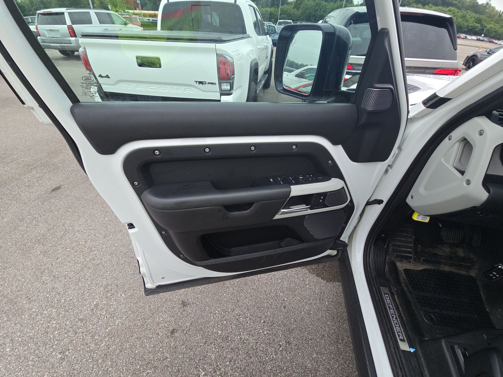 2021 Land Rover Defender 110 X-Dynamic HSE AWD