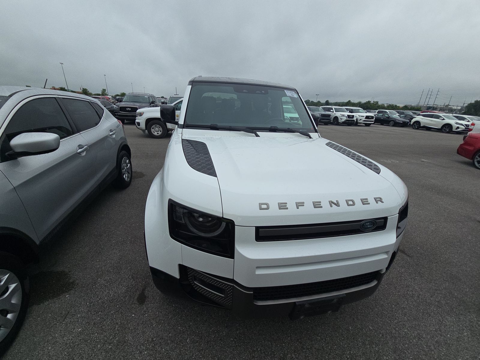 2021 Land Rover Defender 110 X-Dynamic HSE AWD