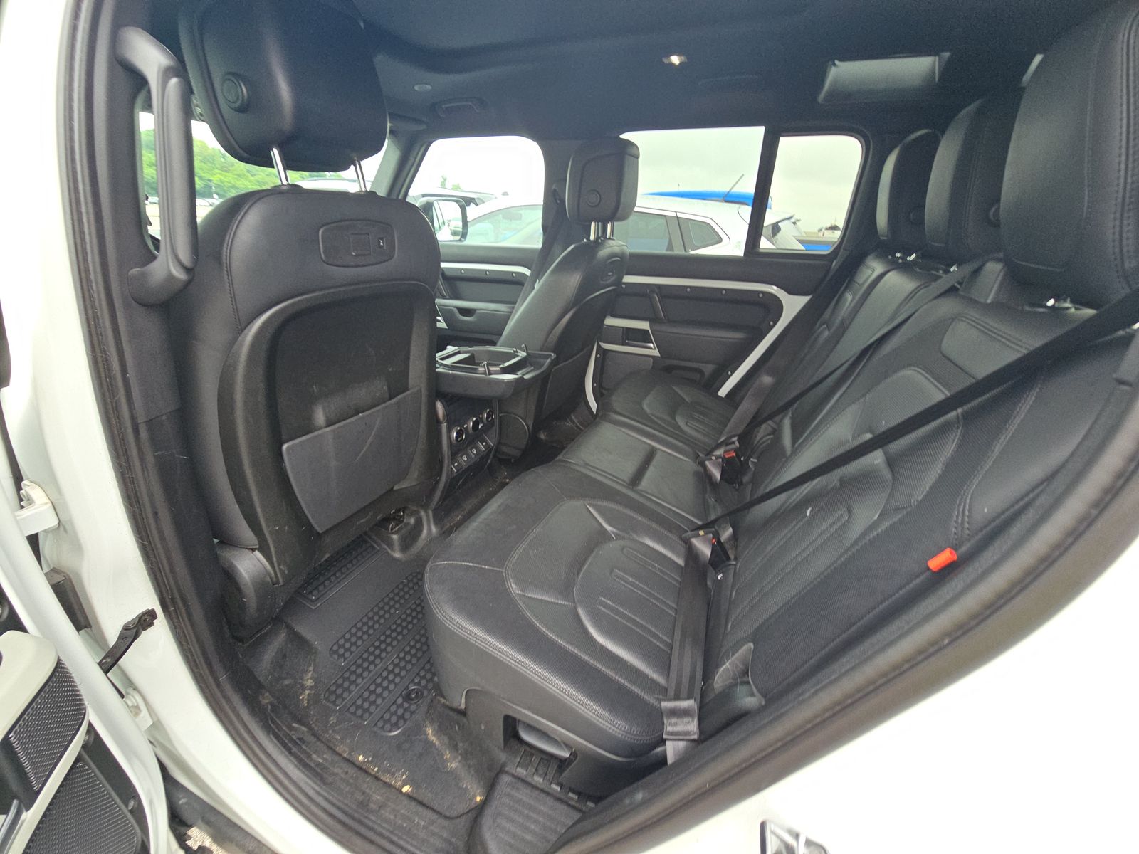 2021 Land Rover Defender 110 X-Dynamic HSE AWD